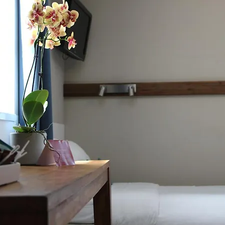 Au Grand Duquesne Ξενοδοχείο Διέππη