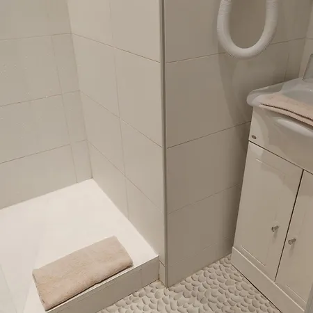 Otel Au Grand Duquesne Dieppe