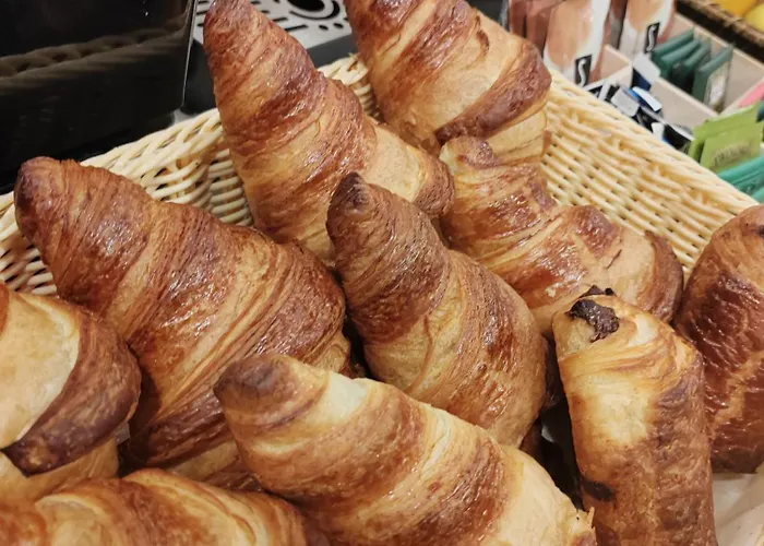 Au Grand Duquesne Hotel